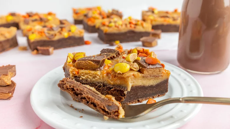 Chocolate Peanut Butter Cheesecake Bars