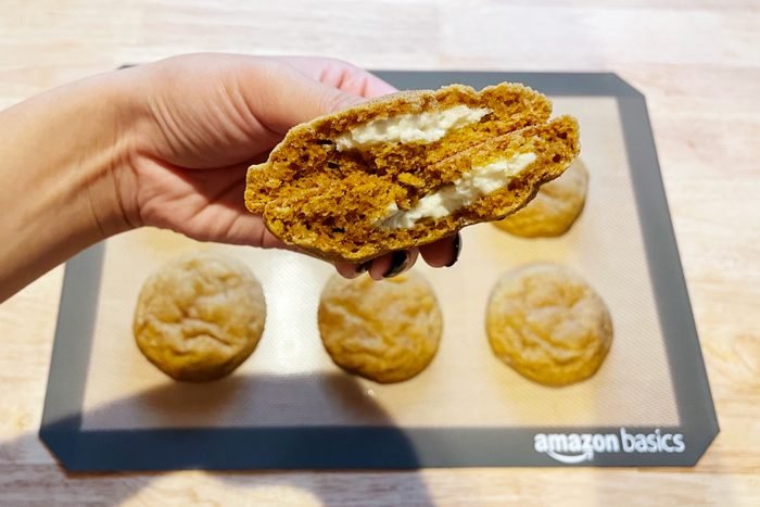 Pumpkin Cheesecake Cookies