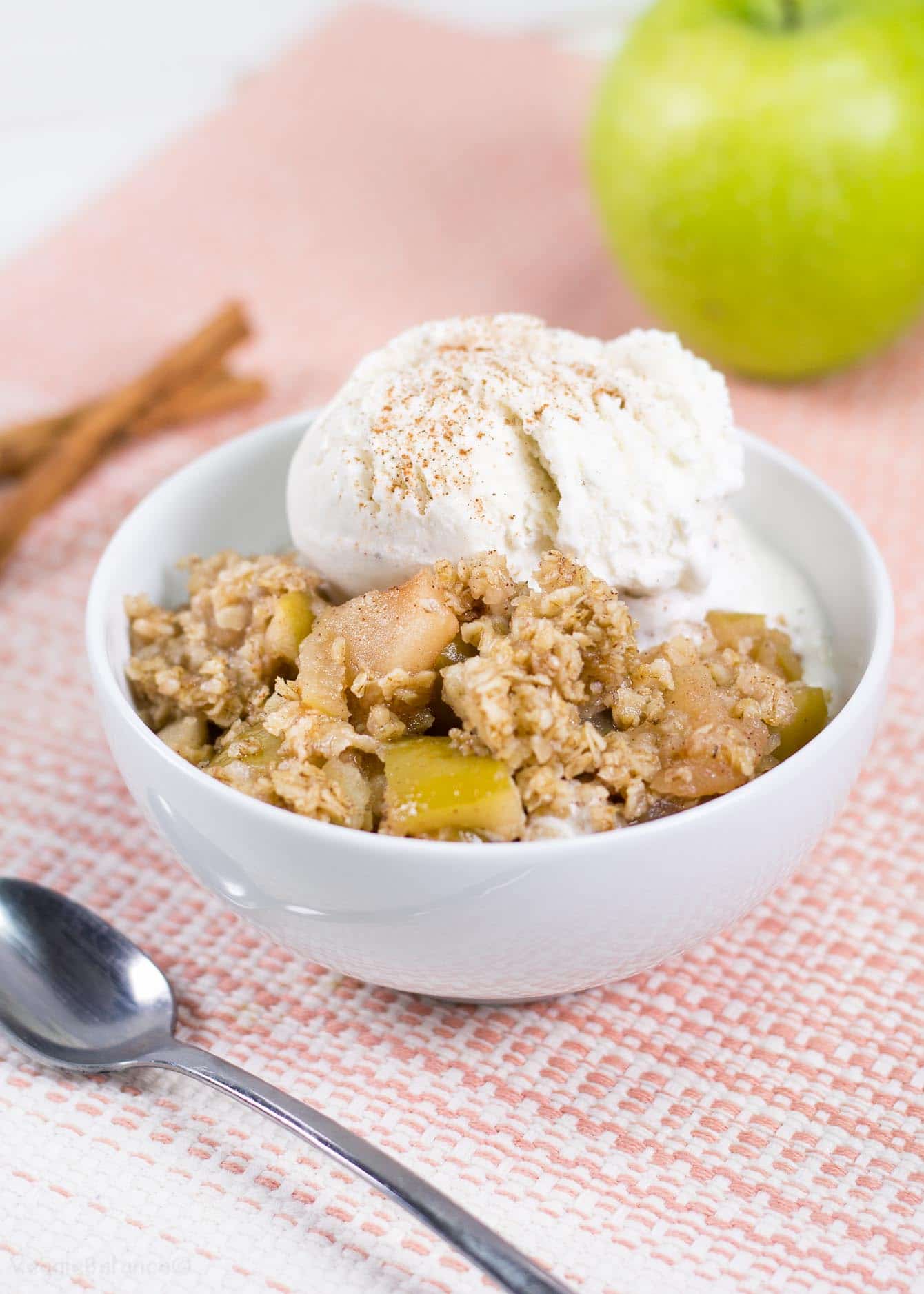 Slow Cooker Apple Crisp