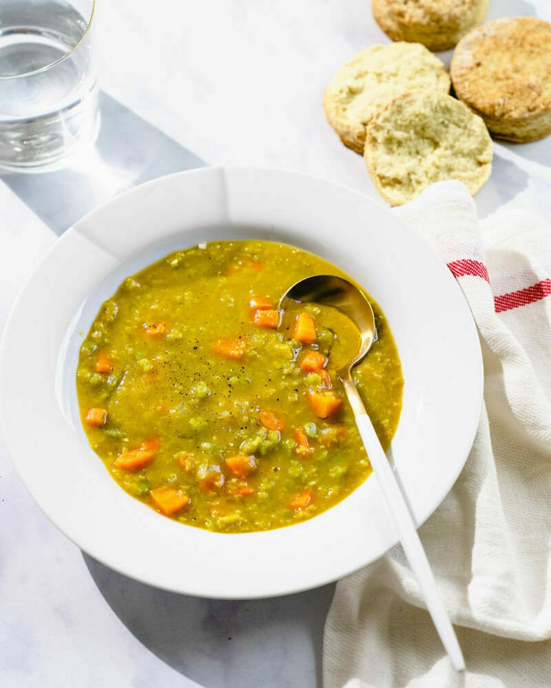 Tante Myrn's Split Pea Soup