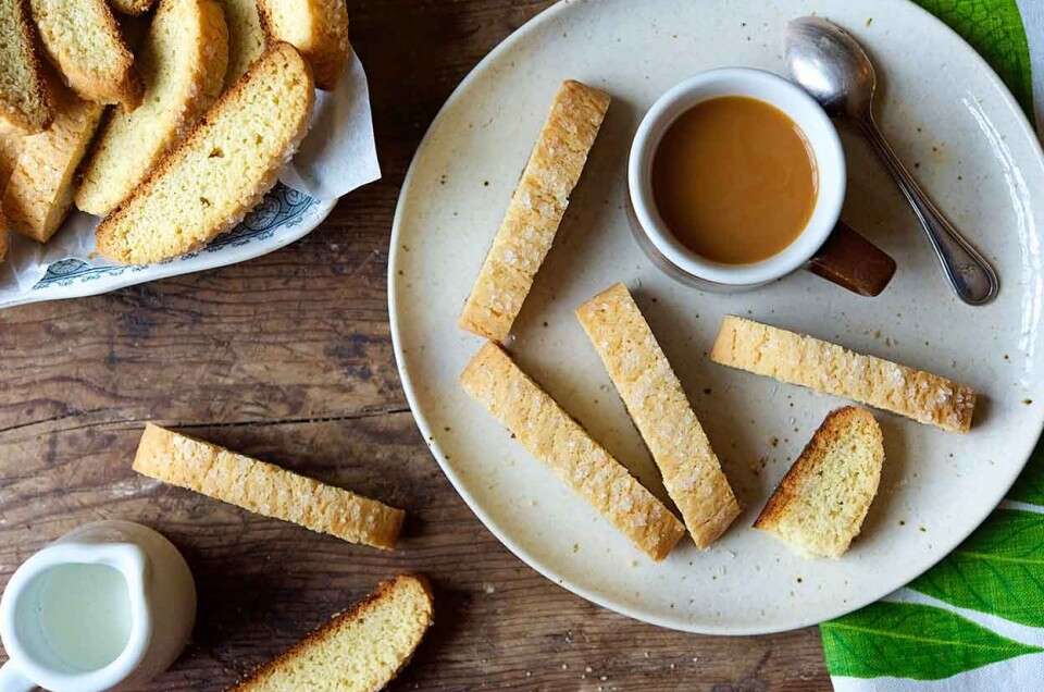 Traditional Italian Biscotti